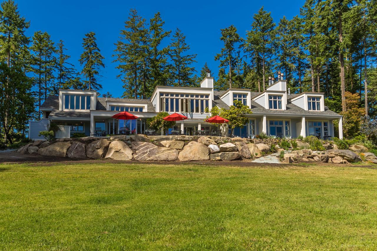 Woodstone Manor Inc. Hotell Sturdies Bay Exteriör bild
